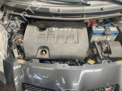 Udstødningsmanifold TOYOTA YARIS (_P9_) 1.8 VVTi (ZSP90_, ZSP90R) (133 hp) 26958225