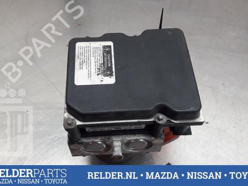 Used ABS pump ABS pump TOYOTA COROLLA Verso (ZER_, ZZE12_, R1_) 2.2 D-4D (AUR10_, AUR10R) (136 hp) 22158106 22158106