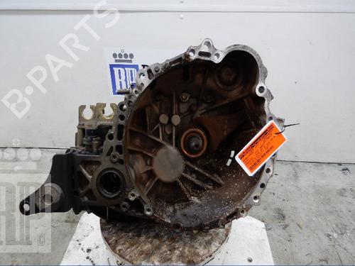 Used Gearbox Gearbox TOYOTA COROLLA Compact (_E11_) 2.0 D-4D (CDE110_, CDE110R) (90 hp) 22154852 22154852