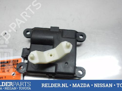 Used Electronic module NISSAN ALMERA II Hatchback (N16) 1.8 (116 hp) 22140810