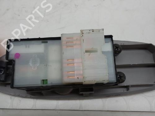 Switch NISSAN ALMERA TINO (V10) 2.0 | BP22148194I30 