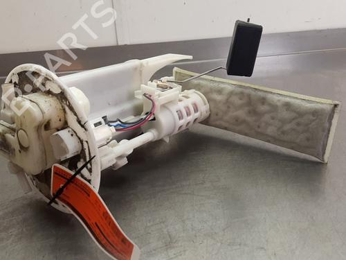 Used Fuel pump Fuel pump TOYOTA YARIS (_P13_) 1.0 (KSP130_, KSP130) (69 hp) 24875472 24875472