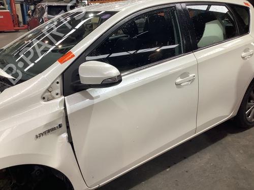 Left front door TOYOTA AURIS (_E18_) 1.8 Hybrid (ZWE186_, ZWE186R) | BP29812298C2 