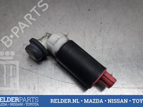 Washer pump TOYOTA AVENSIS Estate (_T25_) 2.0 VVT-i (AZT250_, AZT250R) | BP22156709E24 