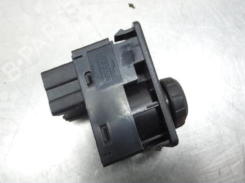 Comando retrovisori NISSAN ALMERA TINO (V10) 1.8 (114 hp) 22150955
