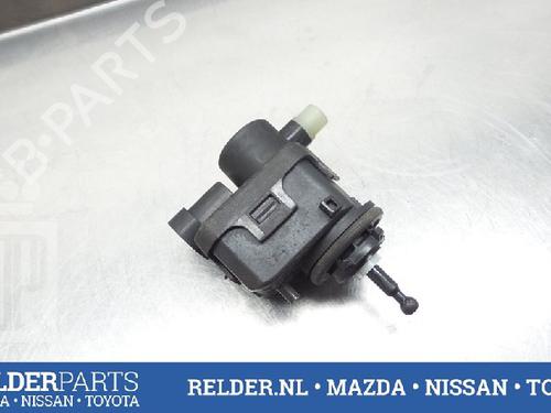 Used Headlight adjuster motor NISSAN ALMERA II Hatchback (N16) 1.5 (98 hp) 22144959