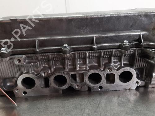 Used Cylinder head TOYOTA CELICA Coupe (_T23_) 1.8 16V VT-i (ZZT230_, ZZT230) (143 hp) 32221317