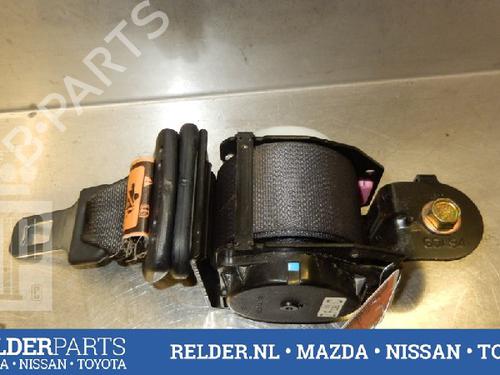 Used Rear center seatbelt MAZDA 6 Hatchback (GG) 2.0 DI (GG14) (121 hp) 22144423