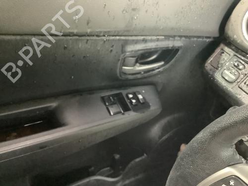 Used Switch TOYOTA YARIS (_P9_) 1.33 VVT-i (NSP90_, NSP90R) (100 hp) 29917331
