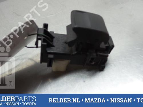 Switch TOYOTA RAV 4 III (_A3_) 2.2 D 4WD (ALA30_, ALA30R) | BP22144283I30 