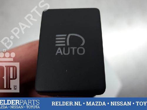Switch TOYOTA YARIS (_P13_) 1.5 Hybrid (NHP130_) | BP22161350I30 
