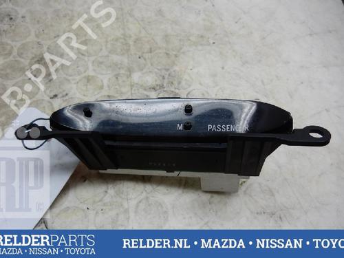 Used Display monitor TOYOTA CELICA Coupe (_T23_) 1.8 16V VT-i (ZZT230_, ZZT230) (143 hp) 22139041
