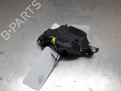 Used Front left lock TOYOTA YARIS (_P13_) 1.5 Hybrid (NHP130_, NHP130) (101 hp) 22164995