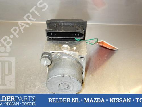Used ABS pump NISSAN MICRA III (K12) 1.2 16V (65 hp) 22136116