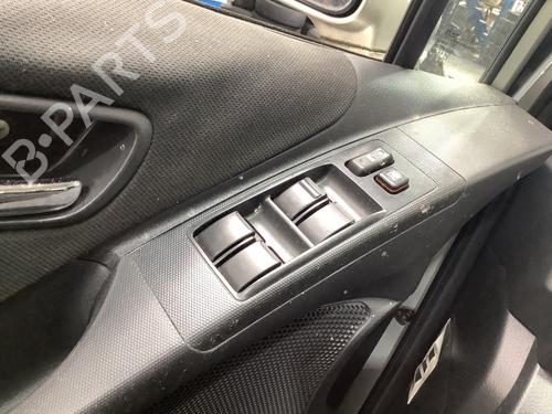 Used Switch TOYOTA COROLLA Verso (ZER_, ZZE12_, R1_) 1.6 (ZNR10_, ZNR10R) (110 hp) 26327350