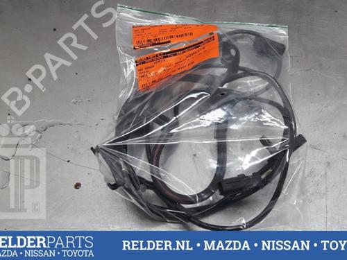 Used Electronic sensor TOYOTA YARIS (_P13_) 1.5 Hybrid (NHP130_, NHP130) (101 hp) 22160390