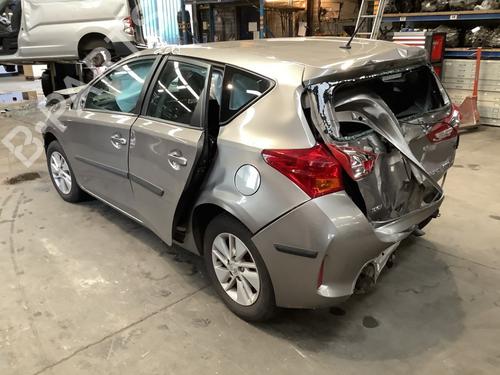Rear left lock TOYOTA AURIS (_E18_) 1.8 Hybrid (ZWE186_, ZWE186R) | BP22168391C100 