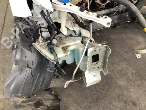 Windscreen washer tank TOYOTA AURIS (_E18_) 1.8 Hybrid (ZWE186_, ZWE186R) | BP29812318C113 