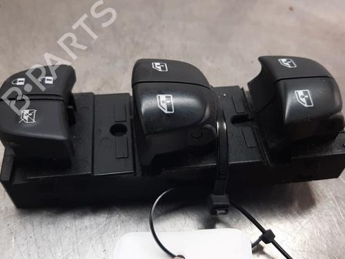 Used Switch Switch NISSAN QASHQAI II (J11, J11_) 1.2 DIG-T (115 hp) 32660320 32660320
