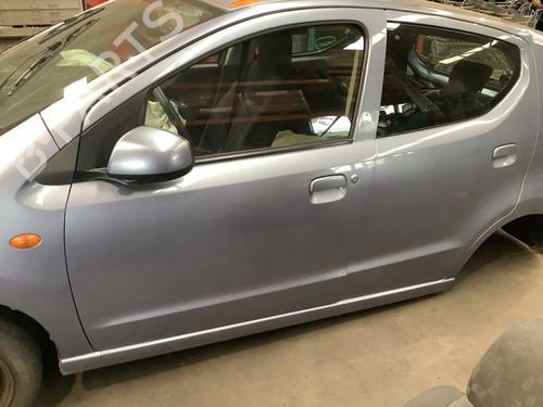 Used Left front door NISSAN PIXO (UA0) 1.0 (68 hp) 22171453