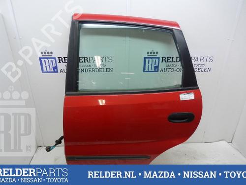 Puerta trasera izquierda NISSAN ALMERA TINO (V10) 2.2 dCi (115 hp) 22147414