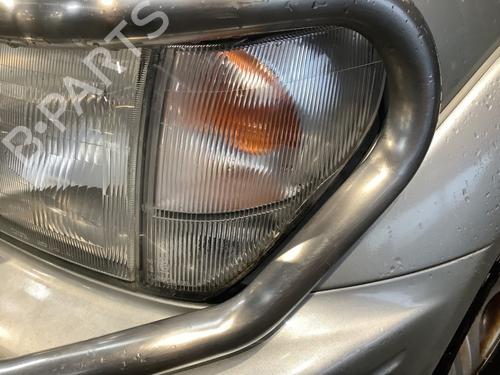 Used Left front indicator TOYOTA LAND CRUISER 90 (_J9_) 3.0 TD (KZJ90_, KZJ95_, KZJ90R, KZJ95R, KZJ90W, KZJ95W) (125 hp) 23187155