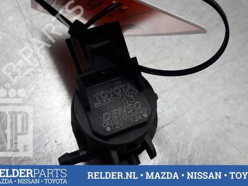 Used Washer pump TOYOTA IQ (_J1_) 1.0 (KGJ10_, KGJ10R) (68 hp) 22159756