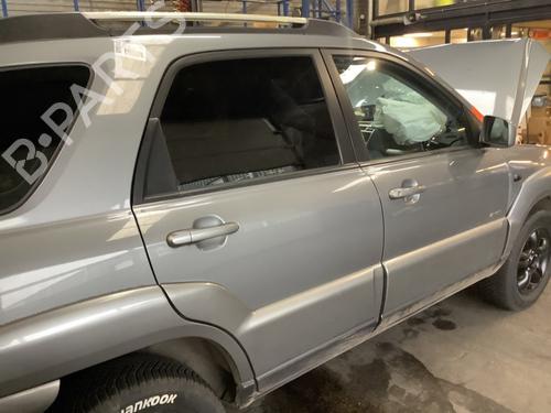 Right rear door KIA SPORTAGE II (JE_, KM_) 2.0 i 16V | BP22356588C5