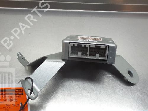 Used Gearbox control unit NISSAN NOTE (E11, NE11) 1.6 (110 hp) 22152775