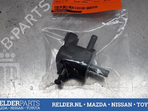 Used Electronic sensor TOYOTA YARIS (_P13_) 1.5 Hybrid (NHP130_, NHP130) (101 hp) 22160389