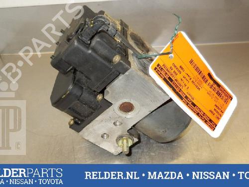 Used ABS pump NISSAN PRIMERA Traveller (WP11) 2.0 16V (140 hp) 22135302