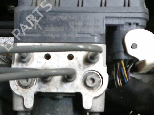 Abs pomp TOYOTA AVENSIS VERSO (_M2_) 2.4 VVT-i (ACM21) (156 hp) 22148809