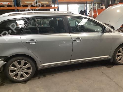 Used Right rear door TOYOTA AVENSIS Estate (_T25_) 2.0 D-4D (ADT250_, ADT250R) (126 hp) 22171404