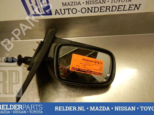 Used Left mirror TOYOTA YARIS (_P1_) 1.0 (SCP10_, SCP10R) (68 hp) 22139562