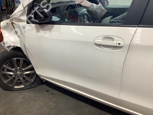 Left front door TOYOTA YARIS (_P9_) 1.33 VVT-i (NSP90_, NSP90R) | BP29917365C2