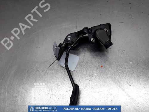 Used Electronic sensor TOYOTA COROLLA Verso (ZER_, ZZE12_, R1_) 1.8 (ZNR11_, ZNR11R) (129 hp) 22157503