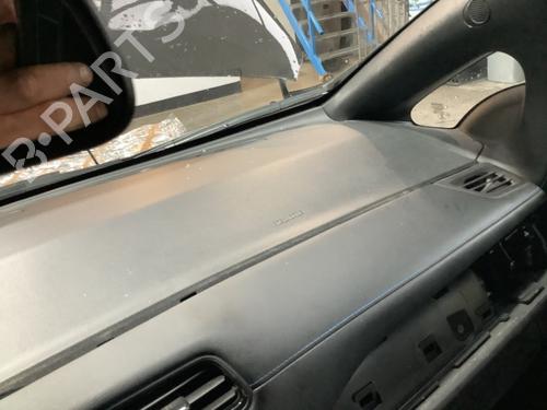 passenger-airbag-nissan-leaf-ze1-2017-30713272 main image