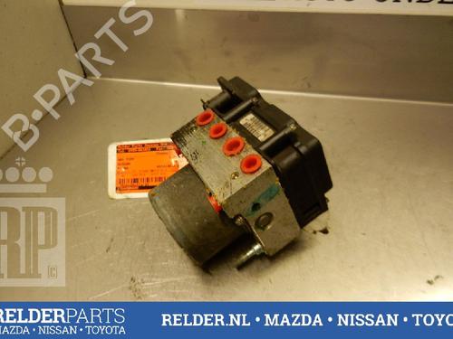 Used ABS pump NISSAN MICRA III (K12) 1.2 16V (65 hp) 22137261