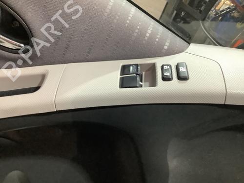 Used Switch TOYOTA YARIS (_P9_) 1.33 VVT-i (NSP90_, NSP90R) (100 hp) 30902025