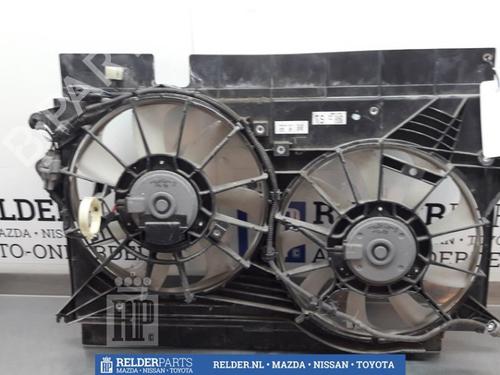 Used Radiator fan TOYOTA AVENSIS Estate (_T27_) 2.0 D-4D (ADT270_, ADT270R) (126 hp) 22157098