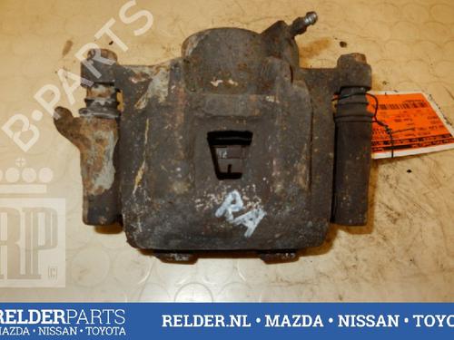 Używane Zacisk hamulca tylnego prawego TOYOTA PREVIA II (_R3_) 2.4 (ACR30) (156 hp) 22147778