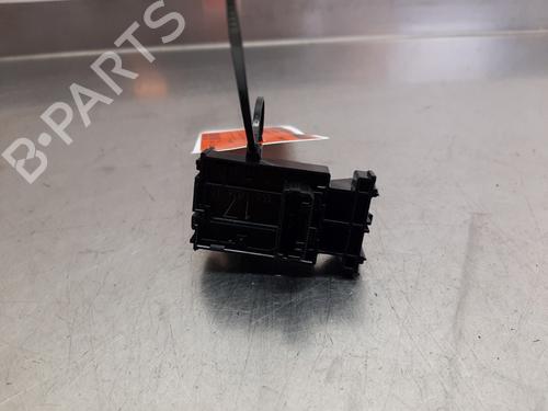 Used Switch Switch TOYOTA YARIS CROSS (MXP_) 1.5 Hybrid (MXPJ10) (116 hp) 24623147 24623147