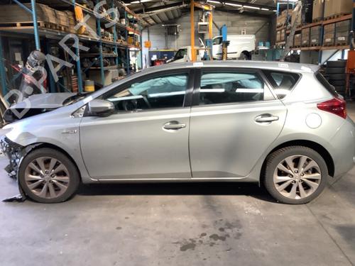 Used Left front driveshaft Left front driveshaft TOYOTA AURIS (_E18_) 1.8 Hybrid (ZWE186_, ZWE186R) (136 hp) 22164142 22164142