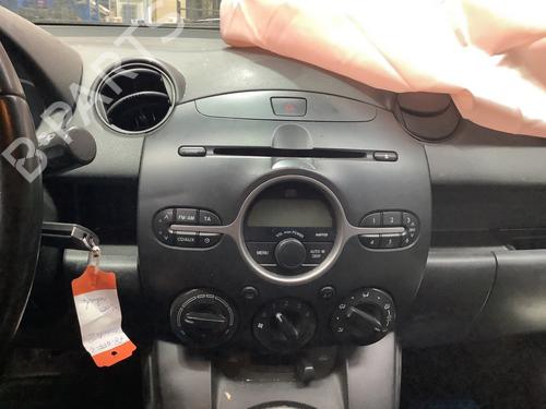 Used Radio Radio MAZDA 2 (DE_, DH_) 1.3 (DE3FS) (86 hp) 33956170 33956170