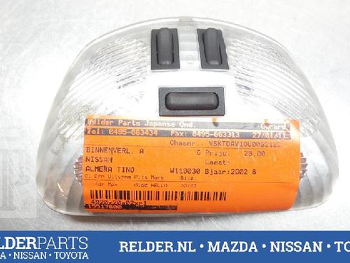 Used Interior roof light NISSAN ALMERA TINO (V10) 2.2 dCi (115 hp) 22137139