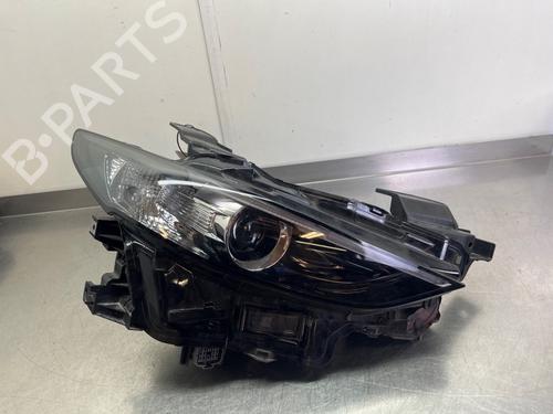 Used Right headlight MAZDA 3 Hatchback (BP) 2.0 SKYACTIV-G M Hybrid (122 hp) 30340080