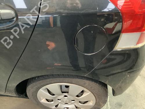 Used Fuel flap TOYOTA YARIS (_P9_) 1.0 VVT-i (KSP90_, KSP90R) (69 hp) 32221030