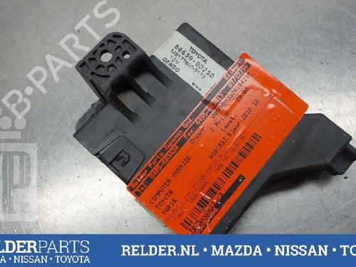 Used Electronic module TOYOTA YARIS (_P9_) 1.33 VVT-i (NSP90_, NSP90R) (100 hp) 22136849