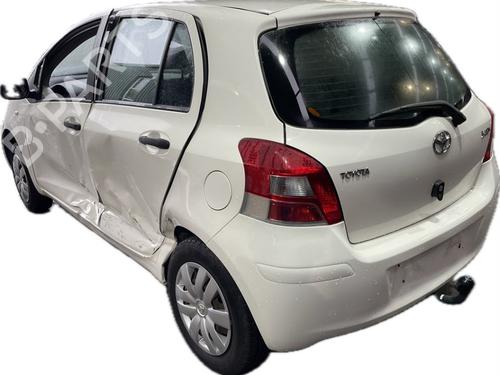 Used Rear left seatbelt TOYOTA YARIS (_P9_) 1.0 VVT-i (KSP90_, KSP90R) (69 hp) 29917219