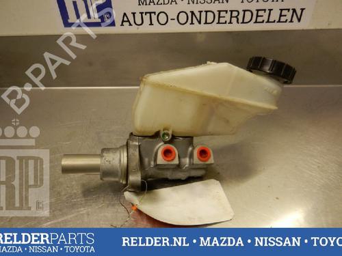 Used Brake master cylinder TOYOTA YARIS (_P9_) 1.3 VVT-i (SCP90_, SCP90R) (87 hp) 22144939